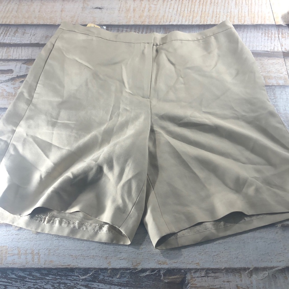 New Tommy Bahama Womens Silk Shorts Sz 10